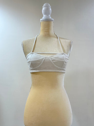 Shanti, the strapless bra in Kota Dori