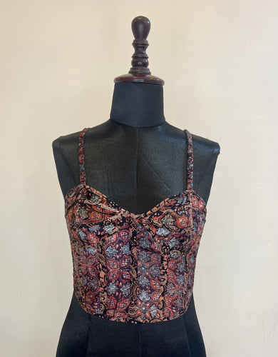 Shobai, the Corset in Velvet & Muslin